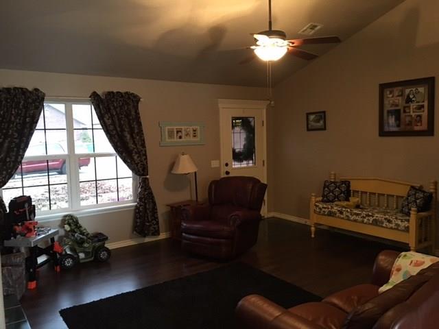 211 Blake Dr, Centerton, AR 72719 photo 4
