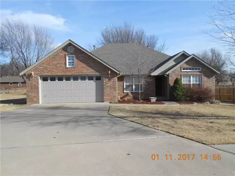 4841 Kimberly Pl, Springdale, AR 72764 photo 1