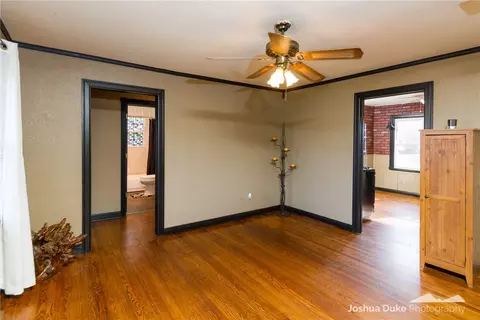 389 Old Wire Rd, Springdale, AR 72764 photo 10