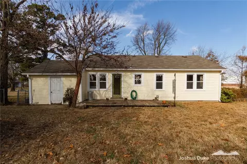 389 Old Wire Rd, Springdale, AR 72764 photo 18