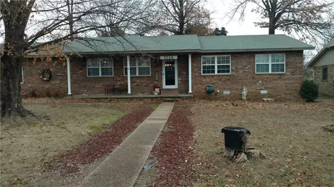 1514 E Maple Pl, Rogers, AR 72756 photo 1