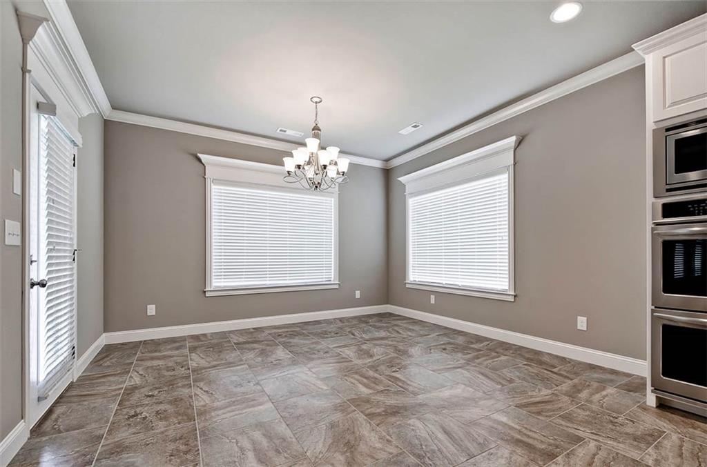 5401 60th Pl, Rogers, AR 72758 photo 6