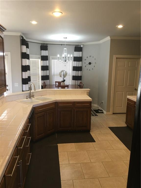 751 Chateau Ave, Springdale, AR 72764 photo 5