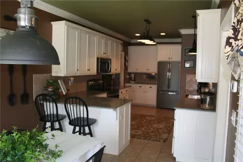 401 Chantilly Ave, Springdale, AR 72764 photo 8