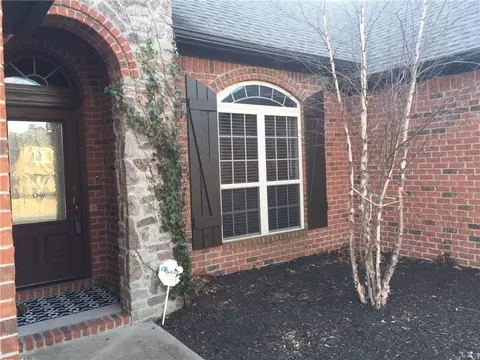 401 Chantilly Ave, Springdale, AR 72764 photo 3