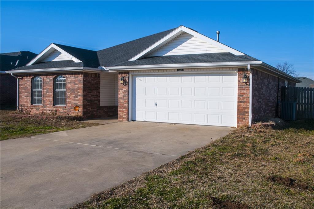700 Cass Rd, Centerton, AR 72719 photo 2