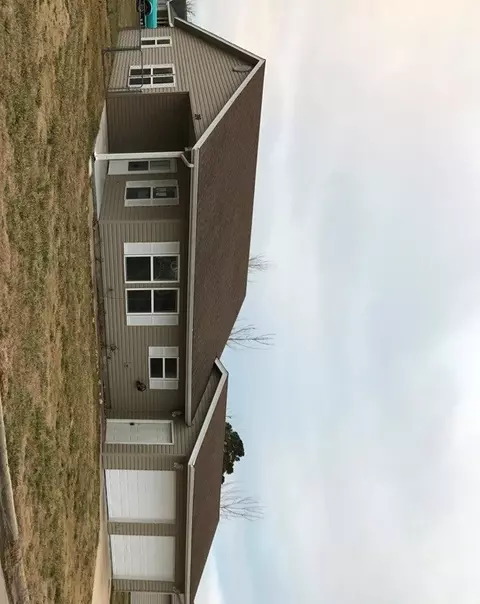 200 Estates Dr, Green Forest, AR 72638 photo 1