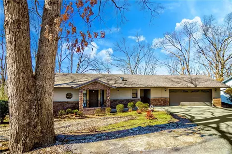 8447 Cedar Ter, Rogers, AR 72756 photo 3