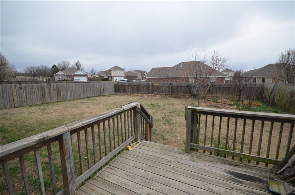 2251 Linden Cir, Springdale, AR 72764 photo 12
