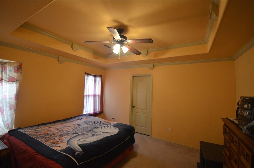 2251 Linden Cir, Springdale, AR 72764 photo 9