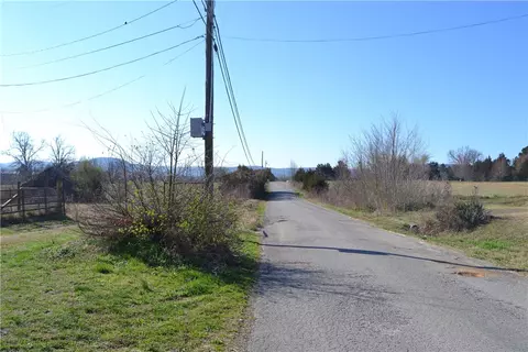 1403 E Main St, Green Forest, AR 72638 photo 18