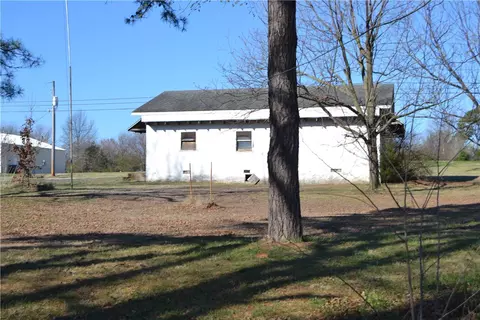 1403 E Main St, Green Forest, AR 72638 photo 21