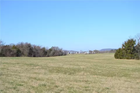 1403 E Main St, Green Forest, AR 72638 photo 3