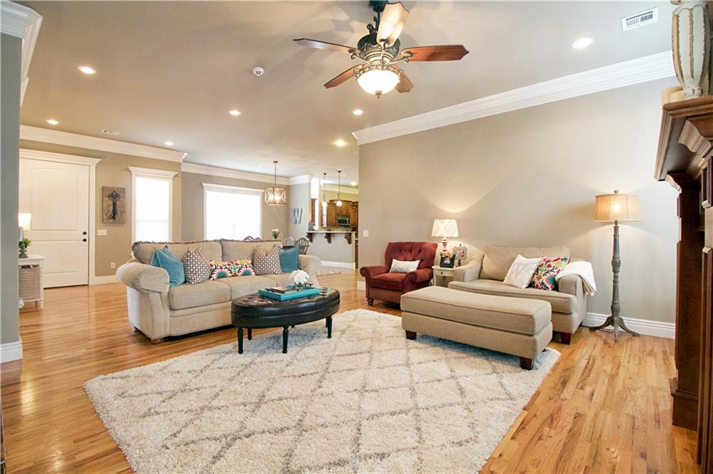 7140 Wayne Ct, Springdale, AR 72762 photo 3