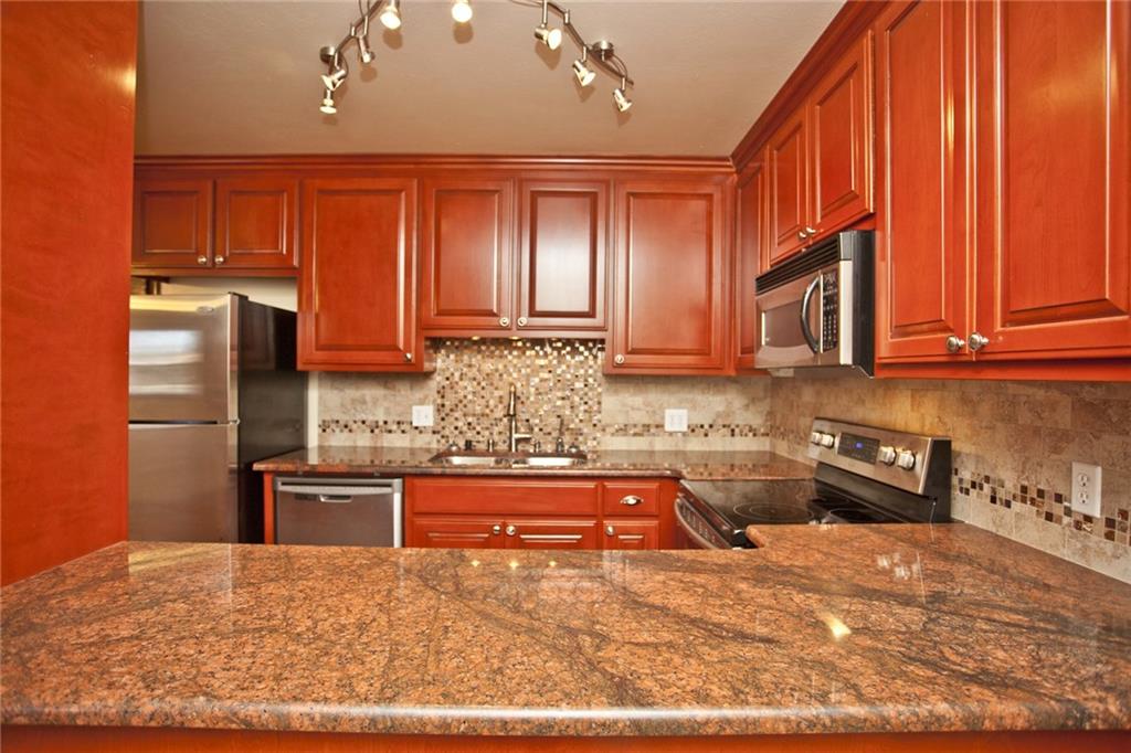 807 Morrison Pl, Springdale, AR 72762 photo 2