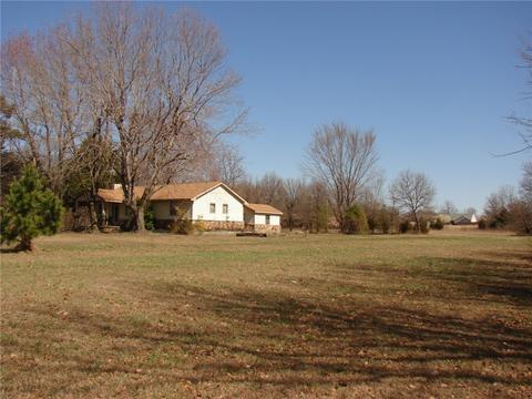2416 N Main St, Jay, OK 74346 photo 8