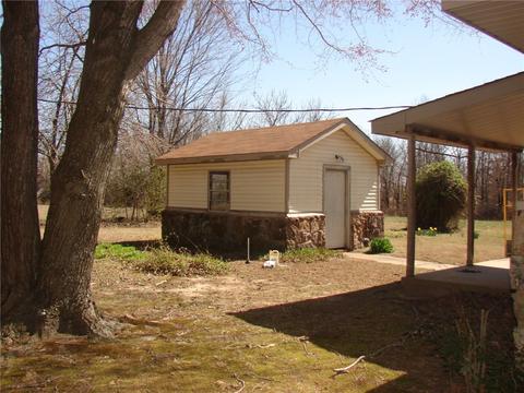 2416 N Main St, Jay, OK 74346 photo 9