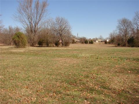 2416 N Main St, Jay, OK 74346 photo 3
