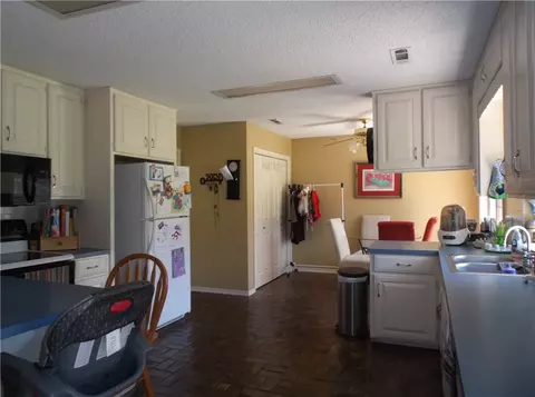 103 Andrew Ave, Springdale, AR 72764 photo 6
