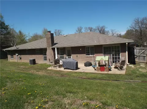 103 Andrew Ave, Springdale, AR 72764 photo 14