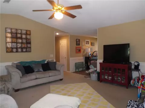 103 Andrew Ave, Springdale, AR 72764 photo 4