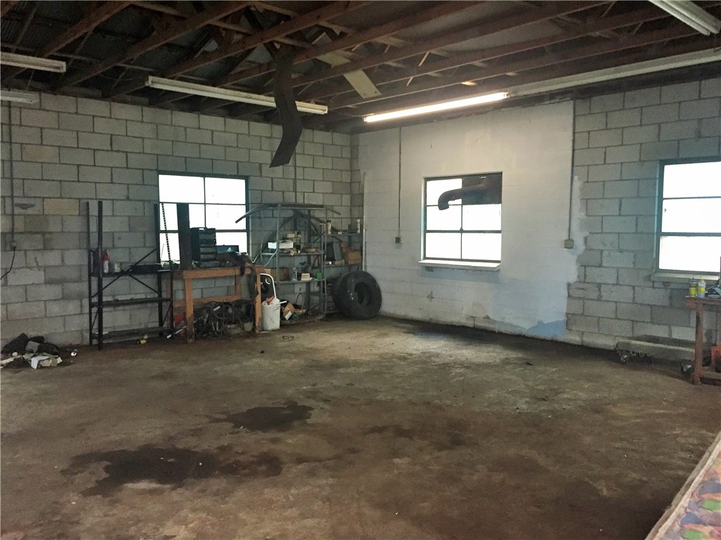 8531 E Brown Rd, Lowell, AR 72745 photo 14
