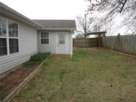 913 Fieldstone Cir, Centerton, AR 72719 photo 17