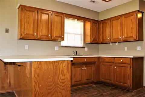 745 Bausinger Rd, Springdale, AR 72762 photo 8
