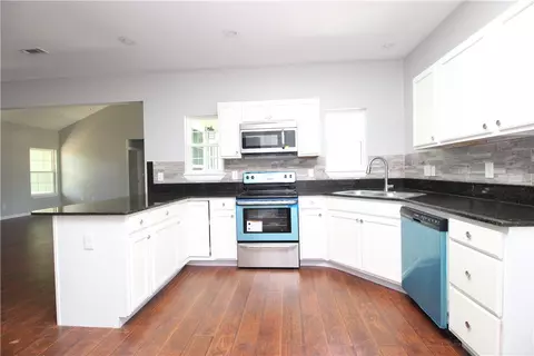406 E Union St, Rogers, AR 72756 photo 1