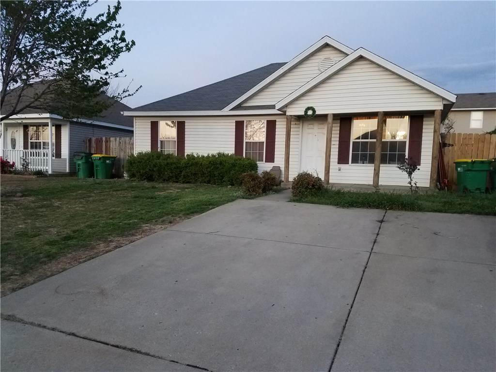 2139 Harry St, Springdale, AR 72764 photo 2