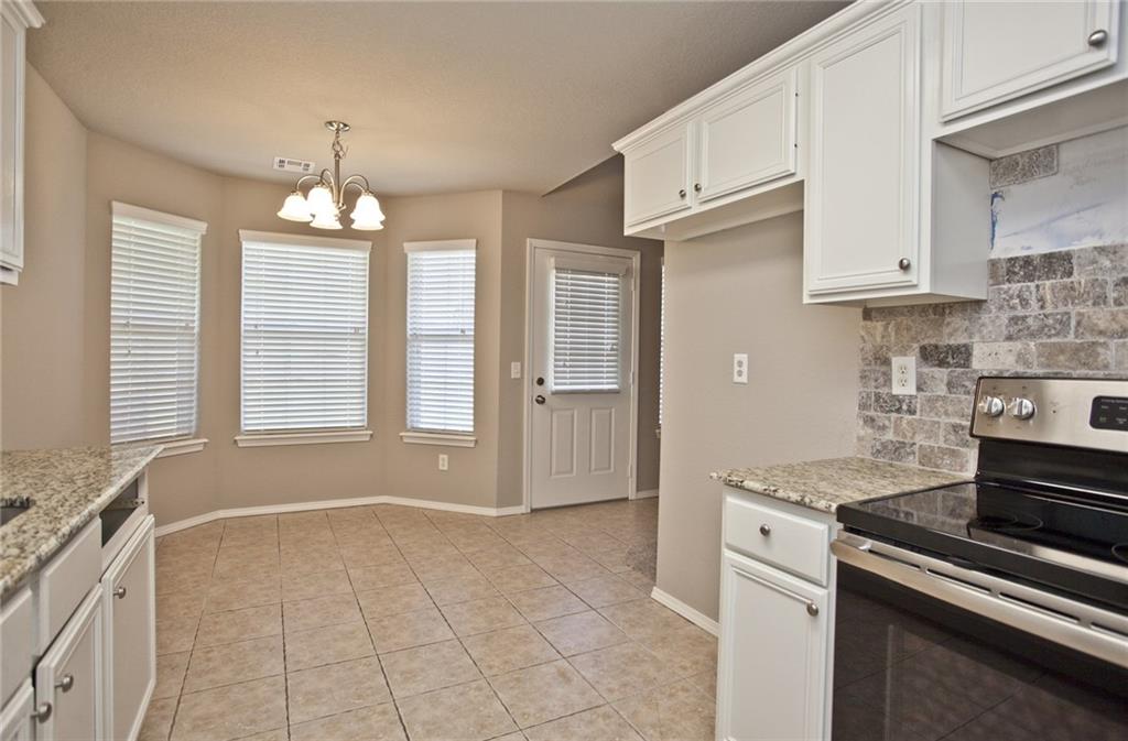 950 Honeysuckle Dr, Centerton, AR 72719 photo 12