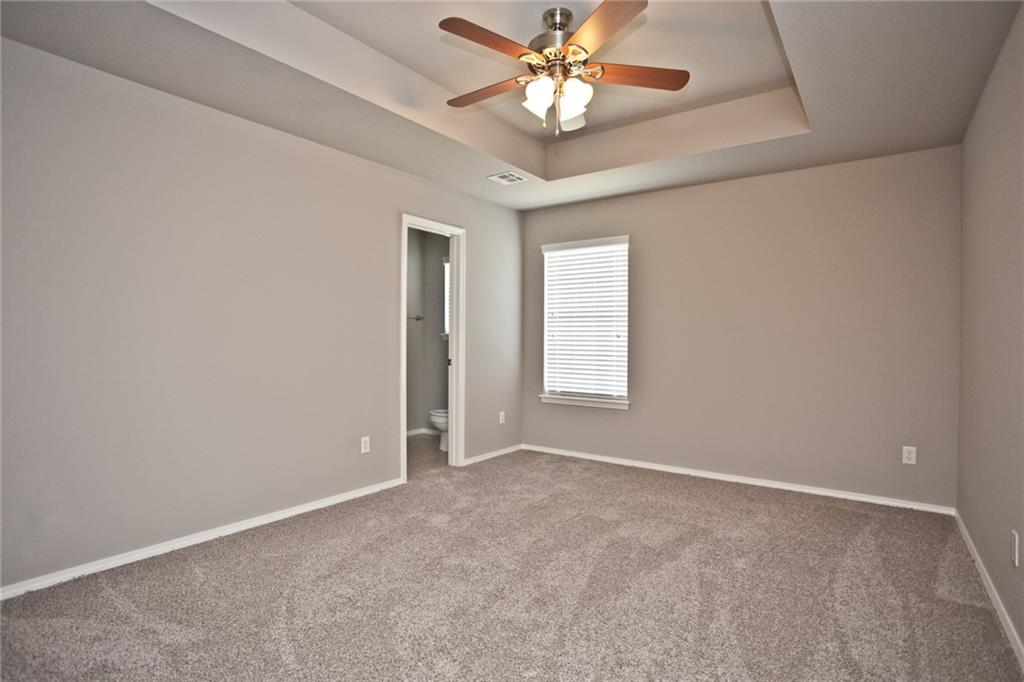 950 Honeysuckle Dr, Centerton, AR 72719 photo 13