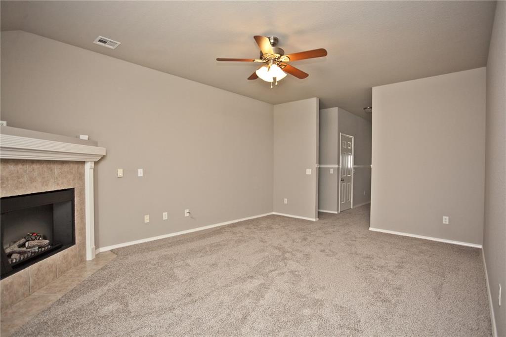 950 Honeysuckle Dr, Centerton, AR 72719 photo 6
