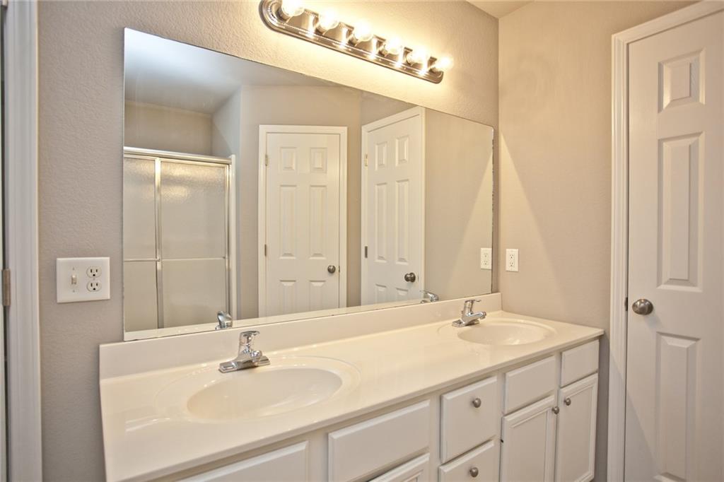 950 Honeysuckle Dr, Centerton, AR 72719 photo 16