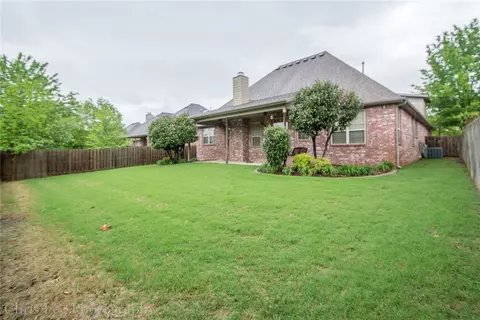 219 Chantilly Ave, Springdale, AR 72764 photo 28
