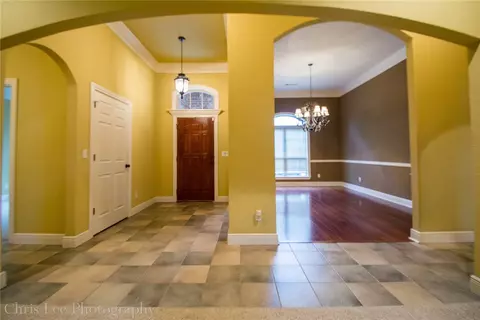 219 Chantilly Ave, Springdale, AR 72764 photo 3