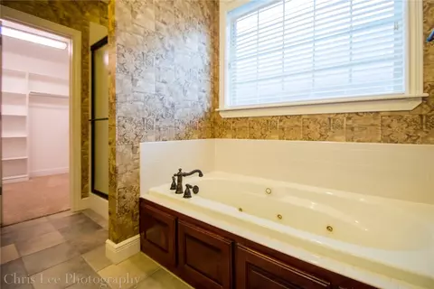219 Chantilly Ave, Springdale, AR 72764 photo 17