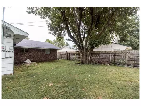 1811 W Dee Ave, Springdale, AR 72762 photo 28