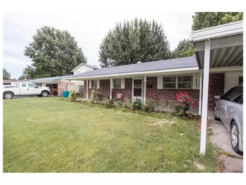1811 W Dee Ave, Springdale, AR 72762 photo 3