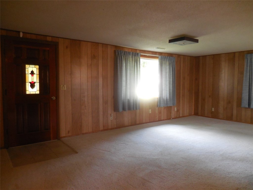 314 W Main St, West Fork, AR 72774 photo 3