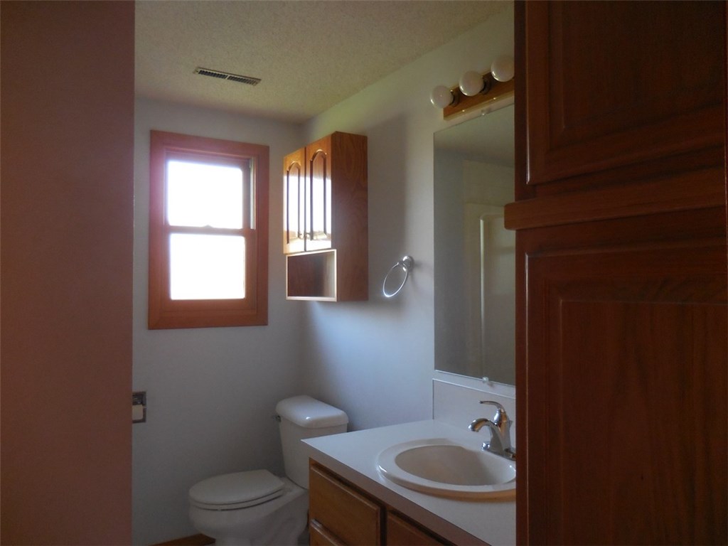 314 W Main St, West Fork, AR 72774 photo 8
