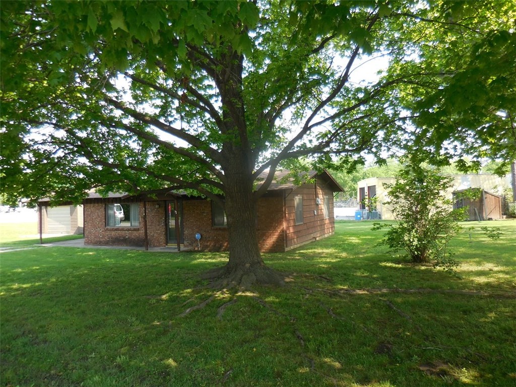 314 W Main St, West Fork, AR 72774 photo 1