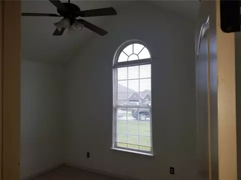 105 W Necessary Dr, Rogers, AR 72758 photo 8