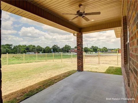 1202 Bradley, Centerton, AR 72719 photo 30
