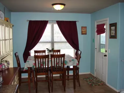 320 Violet St, Centerton, AR 72719 photo 5