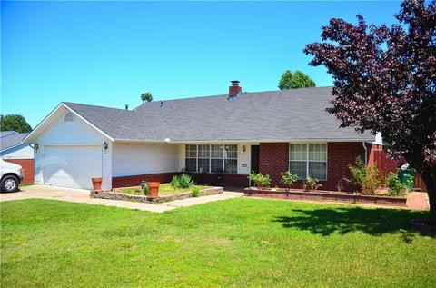 1473 Jims Pl, Springdale, AR 72762 photo 2