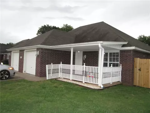 1352 Tolleson Loop, Springdale, AR 72764 photo 1