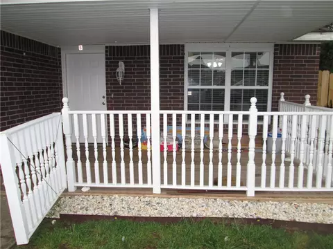 1352 Tolleson Loop, Springdale, AR 72764 photo 2