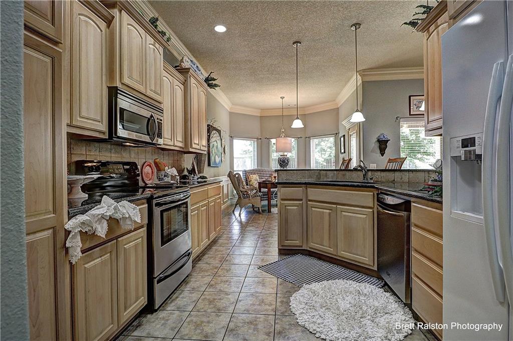 1241 Torbay, Centerton, AR 72719 photo 12