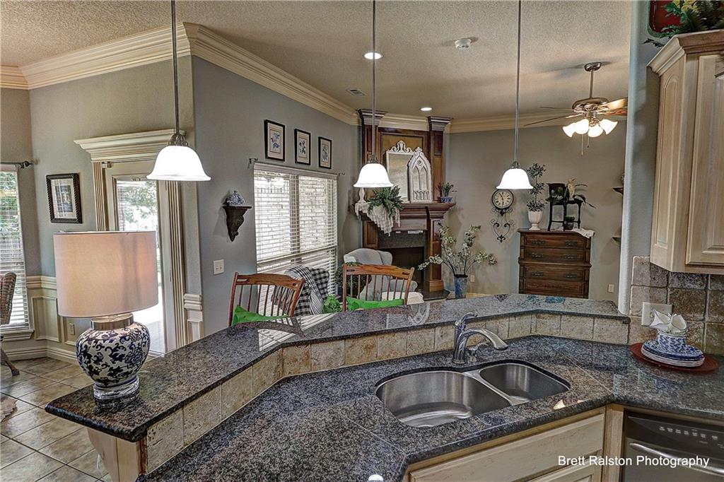 1241 Torbay, Centerton, AR 72719 photo 13